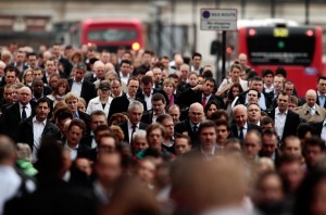 london_bridge_crowd